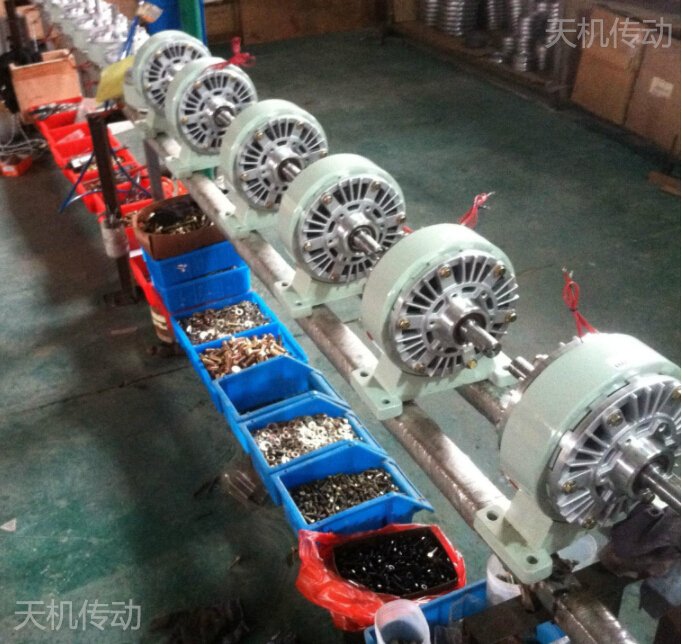 機(jī)底磁粉制動(dòng)器 機(jī)底磁粉制動(dòng)器